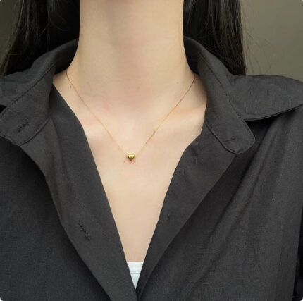 Titanium steel three-dimensional love necklace does not fade, women's light luxury, simple summer, cold wind, Internet celebrity temperament, niche clavicle chain Glossy.pk