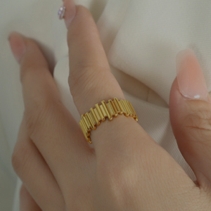 Multi lines chunky adjustable ring- gold