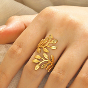 Leafy Chucky Adjustable Stainless Steel Ring