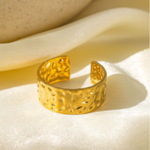 Rough antique adjustable stainless-steel ring (Black Clover)