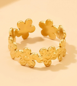 Mini flower adjustable stainless-steel ring (Black Clover) product photo 2 | Glossy.pk Pakistan