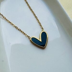 Black Heart Trendy Love Pendant — Gold Finish