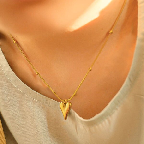 Beaded Trendy Love Heart Pendant-Stainless Steel anti-tarnish jewellery from Glossy.pk, Lahore