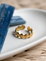 Antique Leafy adjustable Ring Gold