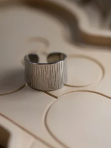 Antique Chunky Adjustable Ring — Silver-tone product photo 4 | Glossy.pk Pakistan