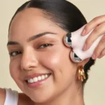 Glossy Glow Sculpt Microcurrent Device - Image 5