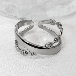 Adjustable Criss-Cross Ring — Silver