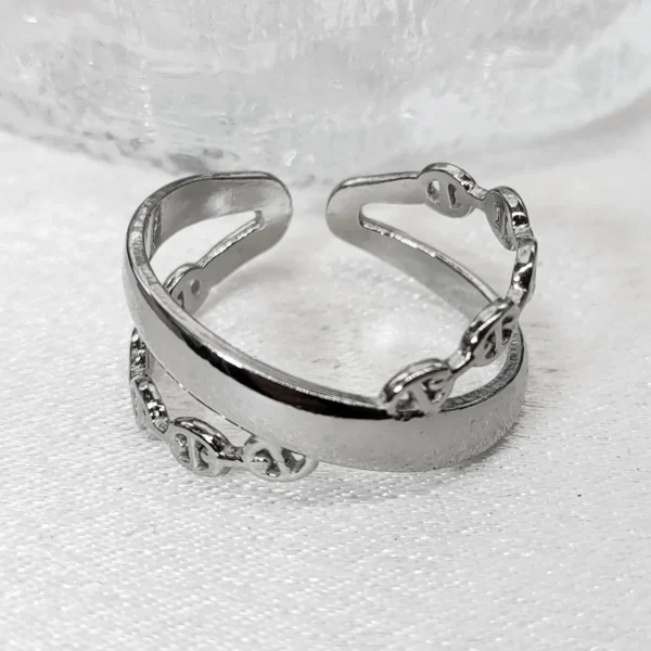 Adjustable Criss-Cross Ring — Silver — jewellery from Glossy.pk, Pakistan