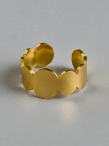 Adjustable Circular Ring — Gold product photo 2 | Glossy.pk Pakistan