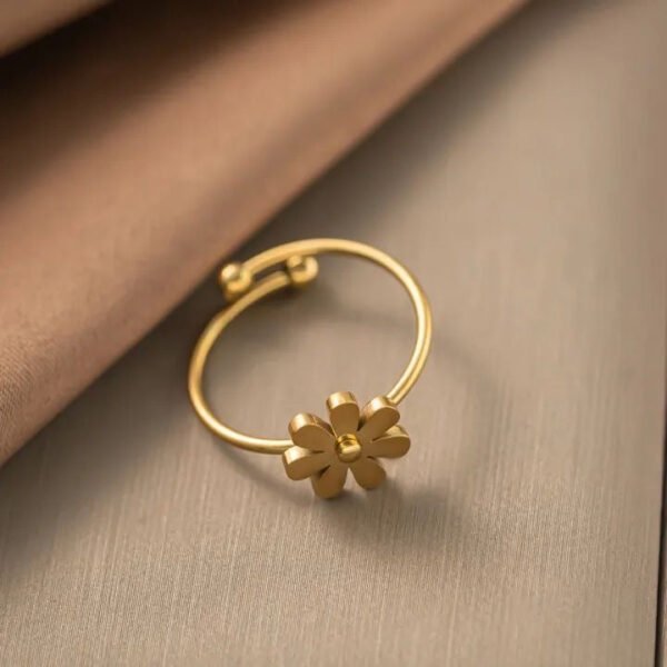 Flower Ring product photo 3 | Glossy.pk Pakistan