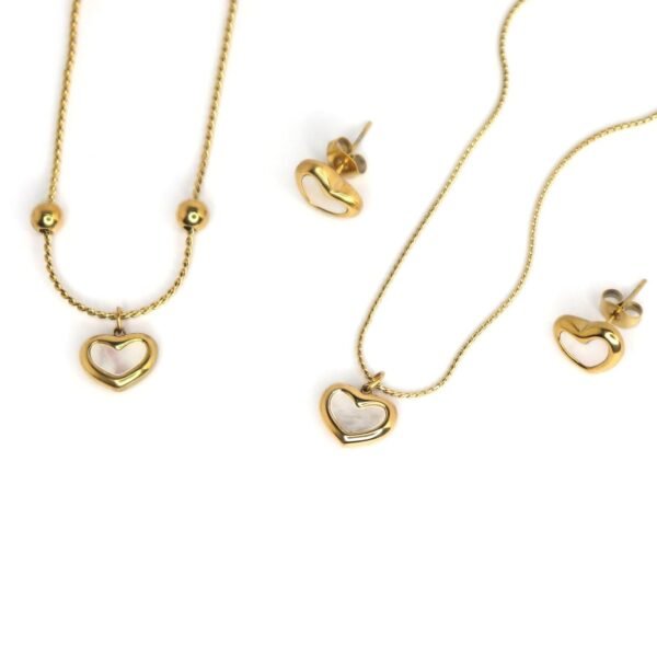 Heart Combo Set — Stainless Steel (Waterproof) product photo 3 | Glossy.pk Pakistan