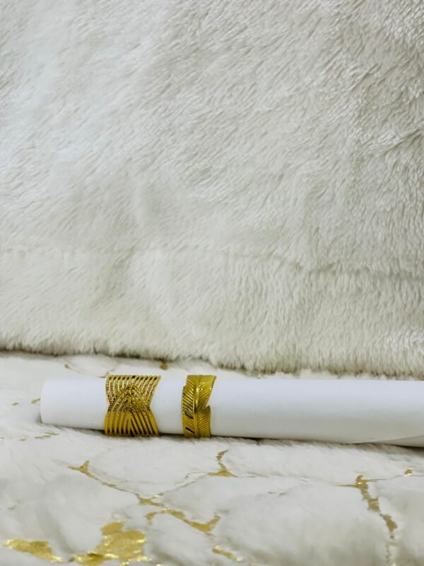 Adjustable Leafy Ring — Gold Finish product photo 4 | Glossy.pk Pakistan