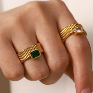 One-Stone Ring — Green & White (Pure Stainless Steel)