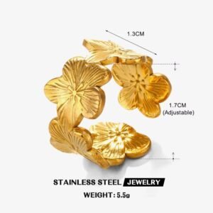 Flower Chunky Adjustable Ring product photo 2 | Glossy.pk Pakistan