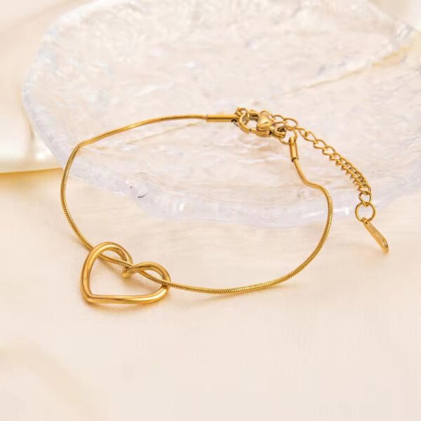 Heart combo anti-tarnish jewellery from Glossy.pk, Lahore