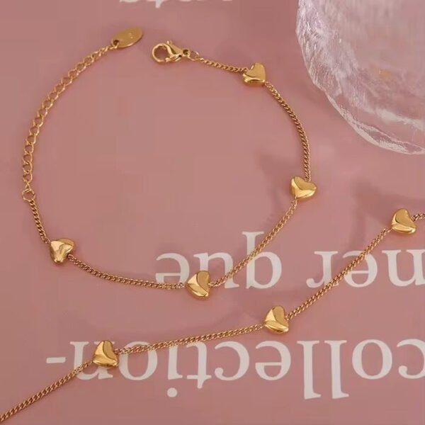 Heart combo bracelet & necklace anti-tarnish jewellery from Glossy.pk, Lahore