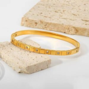 Minimalist White-Filled Bangle