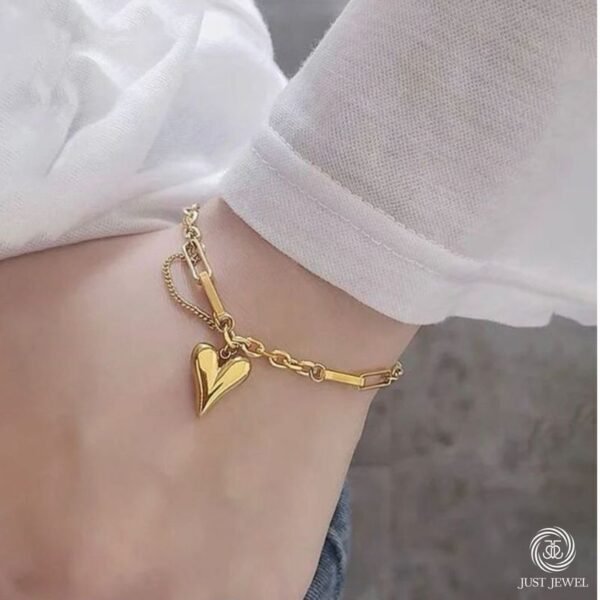 Heart Bracelet (Stainless Steel) product photo 3 | Glossy.pk Pakistan