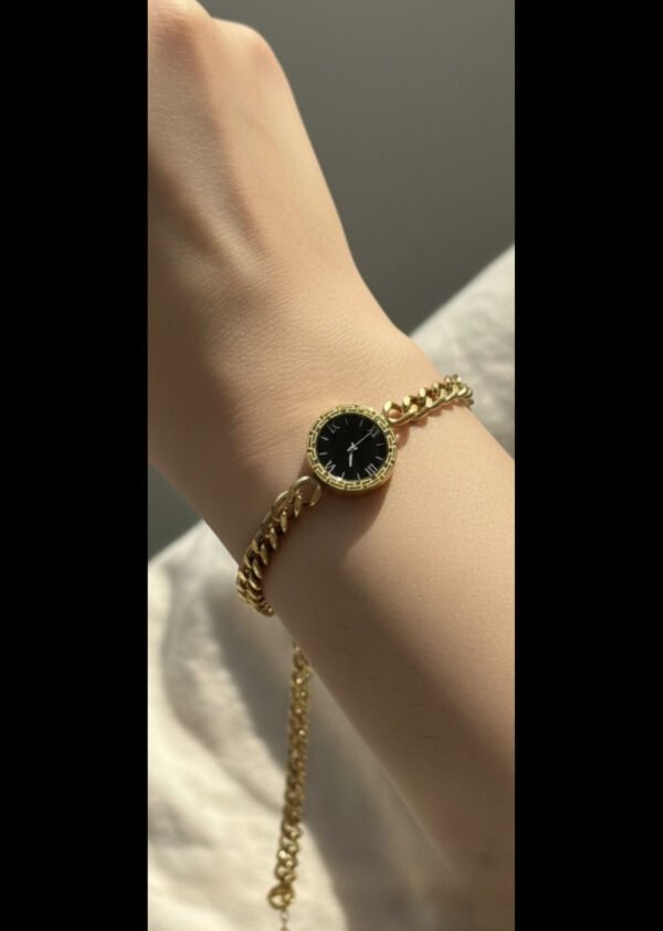 Circle Bracelet (Stainless Steel) product photo 3 | Glossy.pk Pakistan