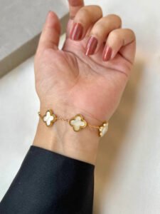 White Clover Bracelet — jewellery from Glossy.pk, Pakistan