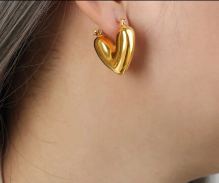 Heart studs