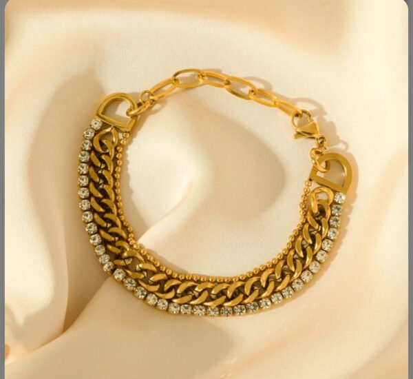3-Layer Tanis Chain Bracelet product photo 3 | Glossy.pk Pakistan