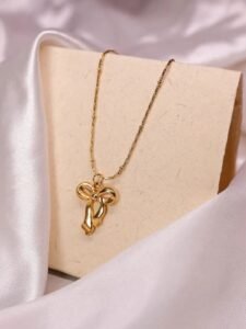 Chunky Bow Necklace product photo 2 | Glossy.pk Pakistan