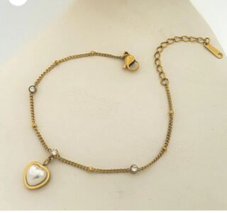 Heart Bracelet (Stainless Steel) product photo 2 | Glossy.pk Pakistan