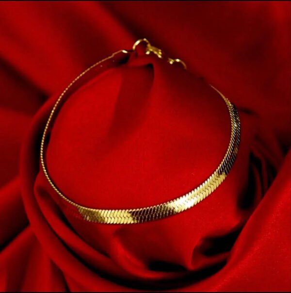 Snake Anklet — Stainless Steel Anklet product photo 3 | Glossy.pk Pakistan