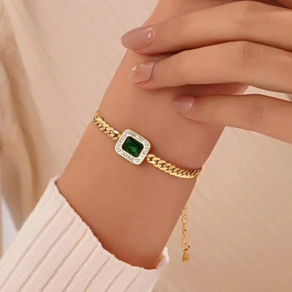 Emerald Snake Chain Bracelet product photo 3 | Glossy.pk Pakistan