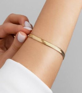 Snake Chain Bracelet — jewellery from Glossy.pk, Pakistan