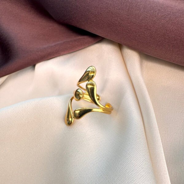 Adjustable Multi-Layered Chunky Ring — Gold product photo 3 | Glossy.pk Pakistan