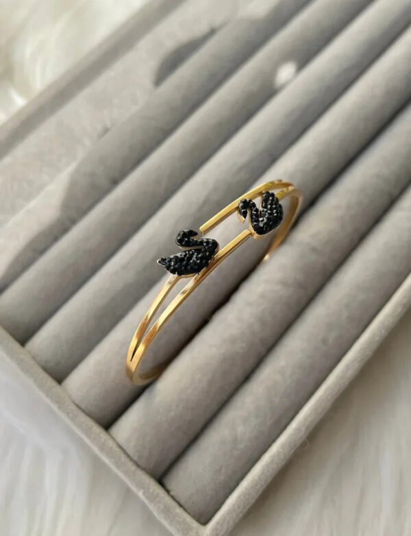 Black Double Swan Bracelet — jewellery from Glossy.pk, Pakistan