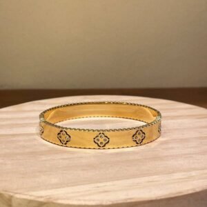 Clover Handcuff Bracelet — Stainless Steel product photo 3 | Glossy.pk Pakistan