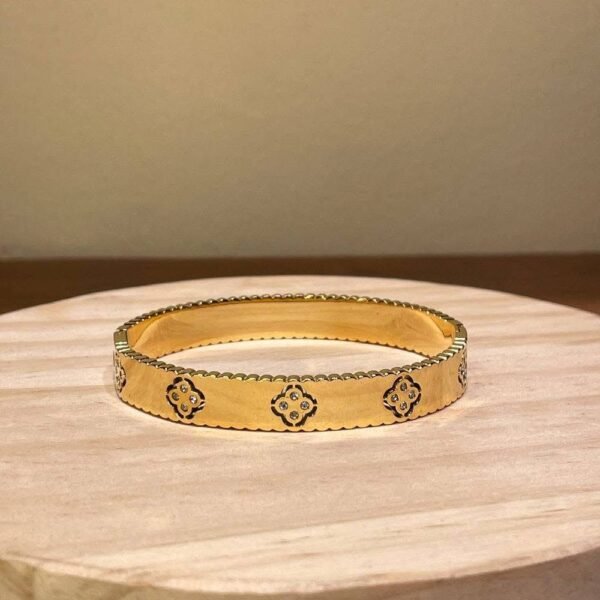 Clover Handcuff Bracelet — Stainless Steel product photo 3 | Glossy.pk Pakistan