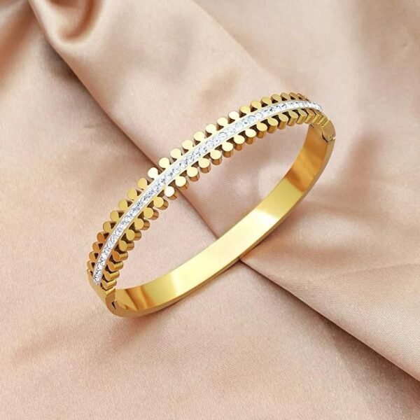 Stone bangle product photo 2 | Glossy.pk Pakistan