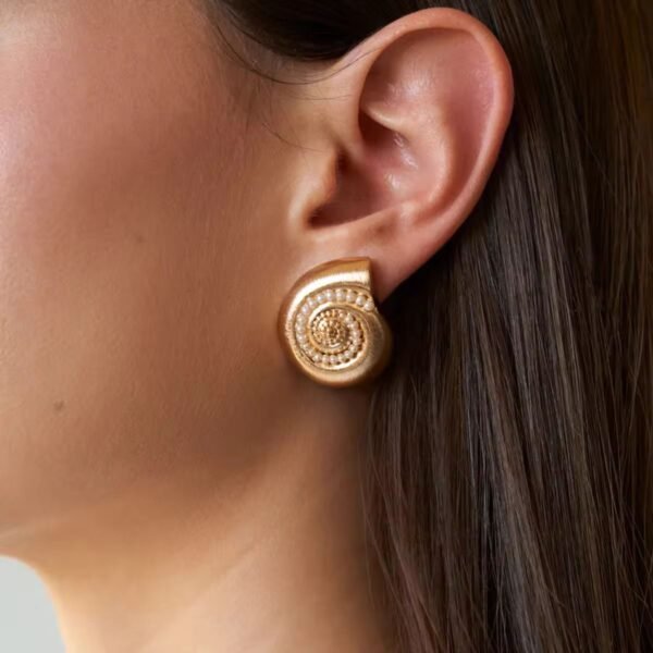 Seashell earrings product photo 3 | Glossy.pk Pakistan