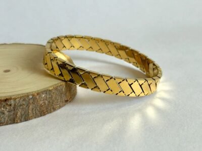 Zee Bangle — jewellery from Glossy.pk, Pakistan