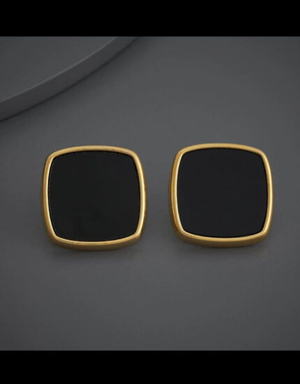 Square black and white stud