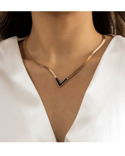 Trending v shap necklace