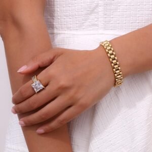 Stainless Steel Water-Resistant Bracelet product photo 2 | Glossy.pk Pakistan