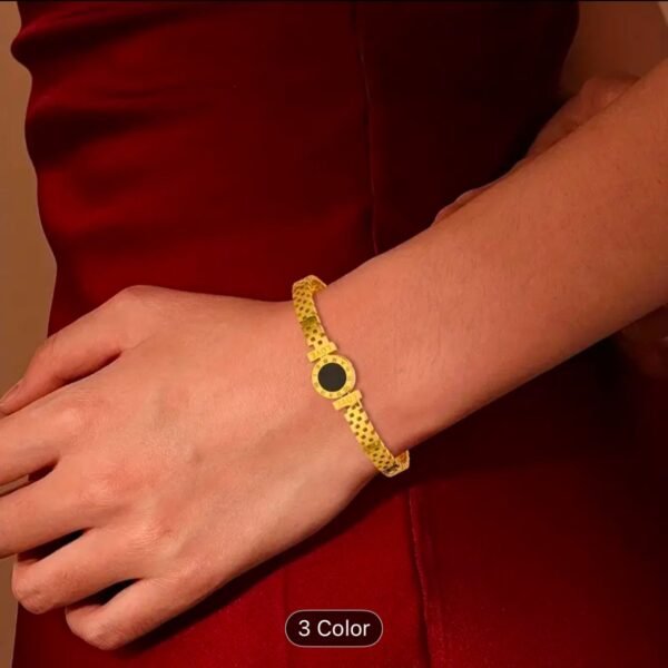Black Stone handcuff product photo 3 | Glossy.pk Pakistan