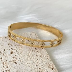 Beautiful Handcuff — Stainless Steel Cuff product photo 4 | Glossy.pk Pakistan