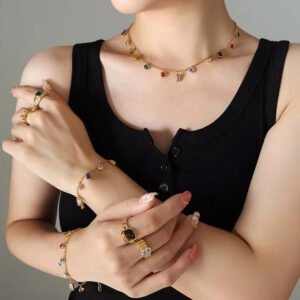 Multi-Stone Chunky Necklace