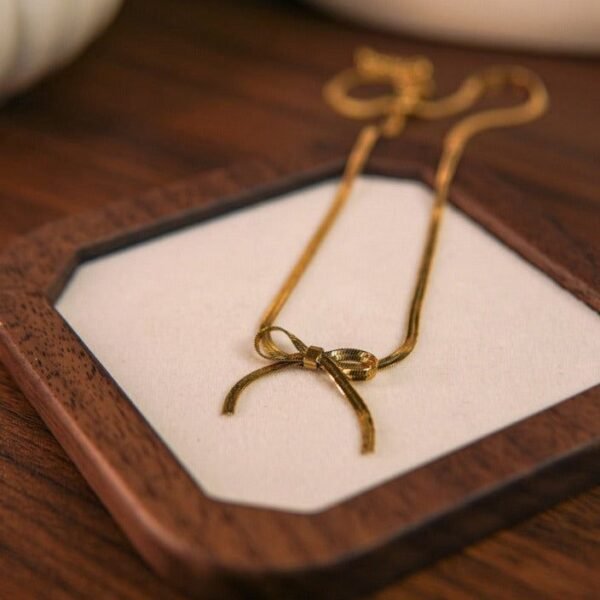 Snake Chain Bow-Pendent anti-tarnish jewellery from Glossy.pk, Lahore
