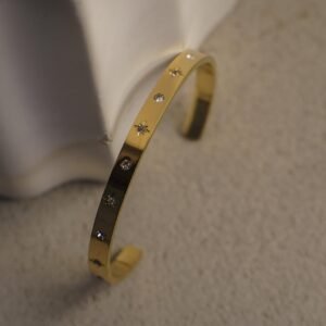 Luxury Handcuff Bracelet — Gold-Plated Stainless Steel