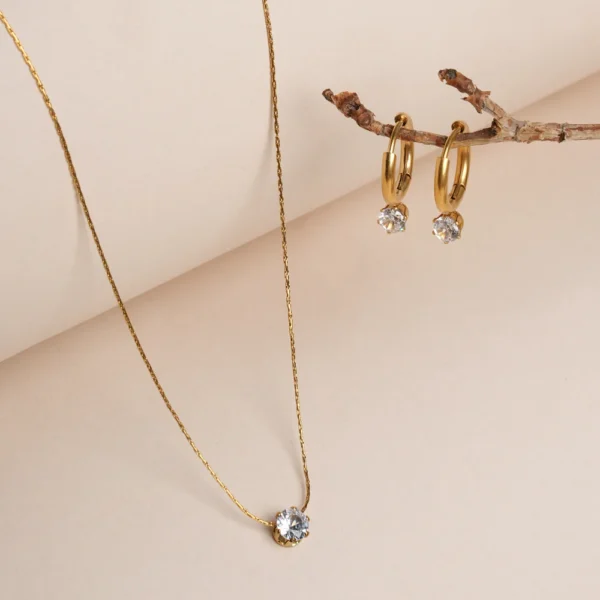 Trendy Diamond Jewellery Set — jewellery from Glossy.pk, Pakistan