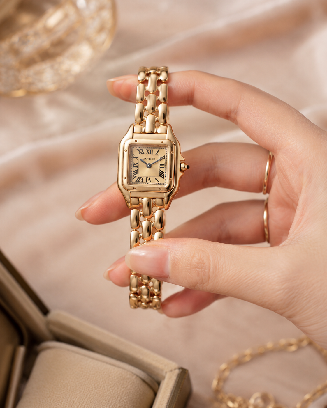bdd931fa-c662-44d2-b596-a5a5365296da Cartier Gold Square Women Watch - Image 1