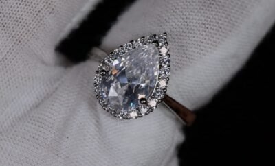 Leaf-Detail Stone Ring — Women's Stainless Steel — jewellery from Glossy.pk, Pakistan