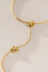 3D Flower Hand Chain product photo 2 | Glossy.pk Pakistan
